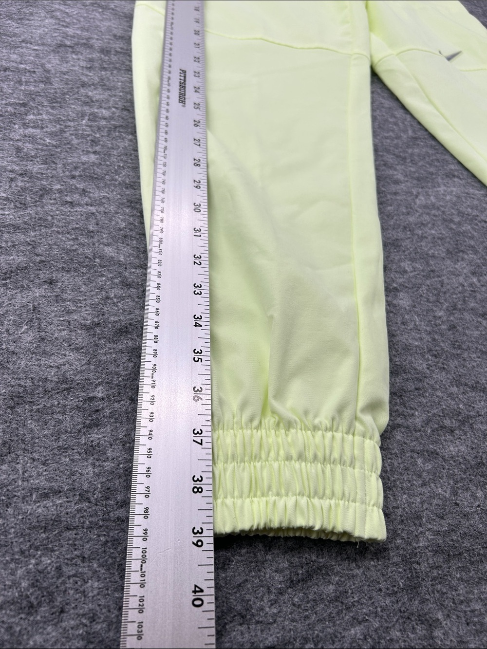 Nike Women's Sportswear Woven Pants in a bright neon green/yellow XS - Picture 12 of 14